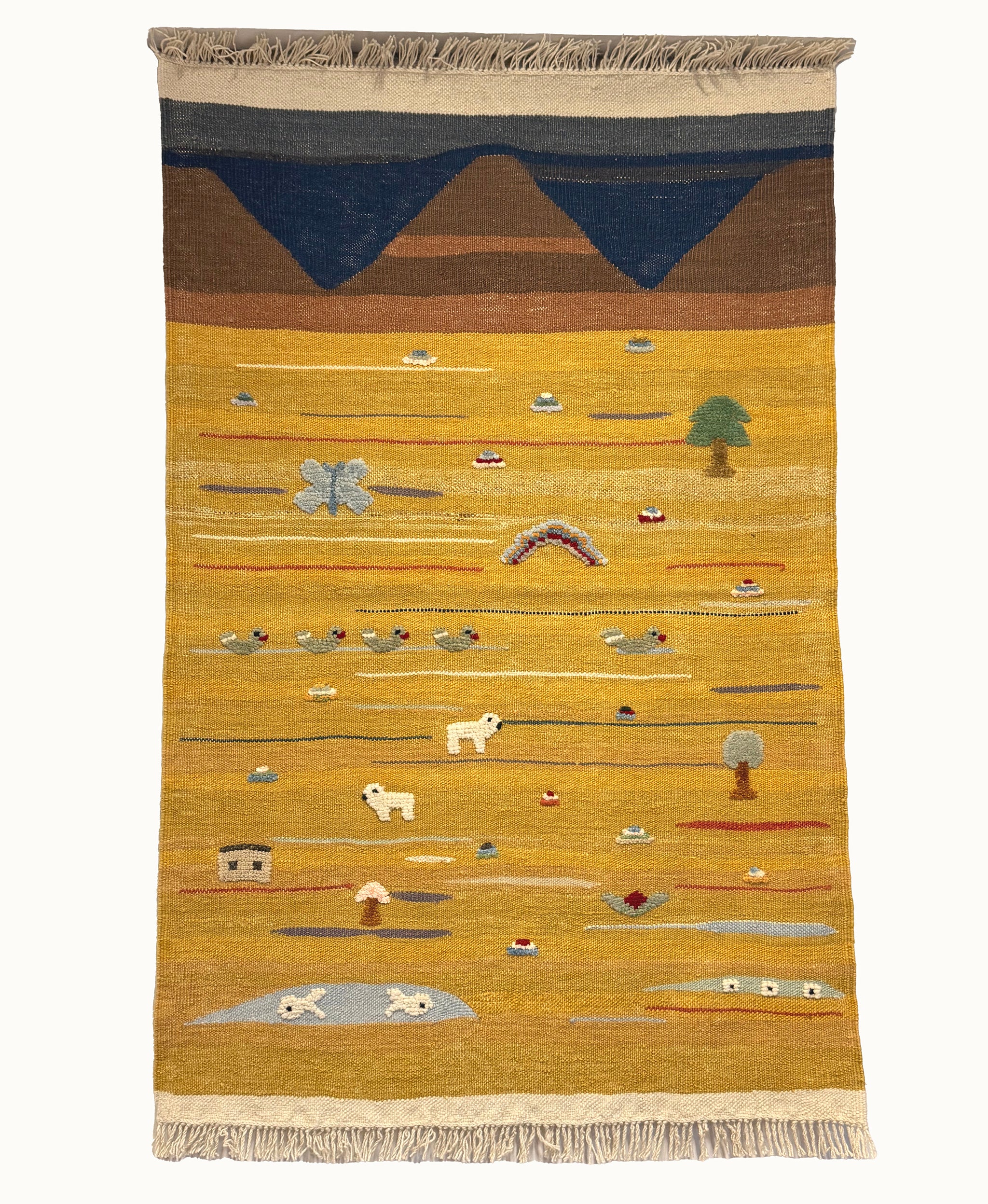 Golden Valley kids rug made from natural wool, perfect for nursery, playroom, and children's room decor.
