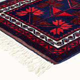 Ceshme hand-knotted wool runner rug (2'3" x 4'9")